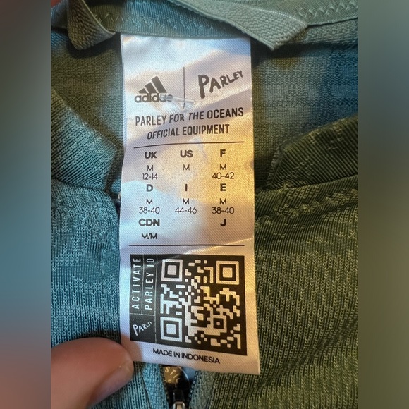 Adidas x Parley Bike Top Size Medium - Picture 4 of 7